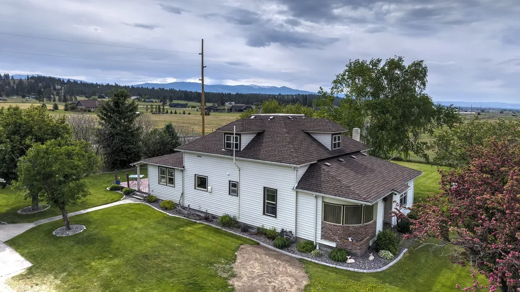 3552 Eastside Highway Stevensville MT 59870