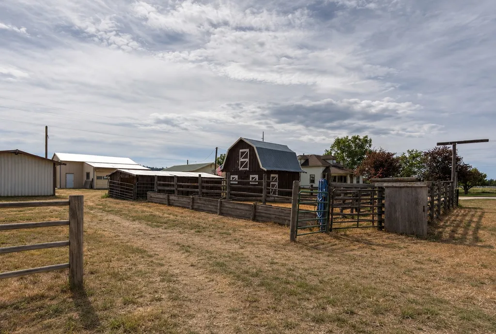3552 Eastside Highway Stevensville MT 59870