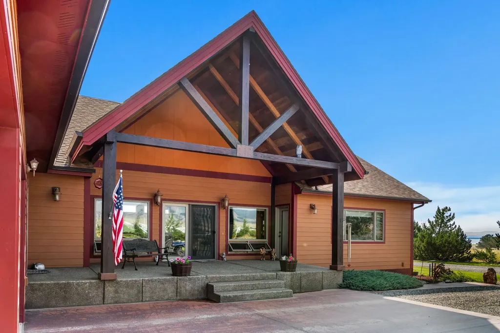 95 Cactus Lane Townsend MT 59644