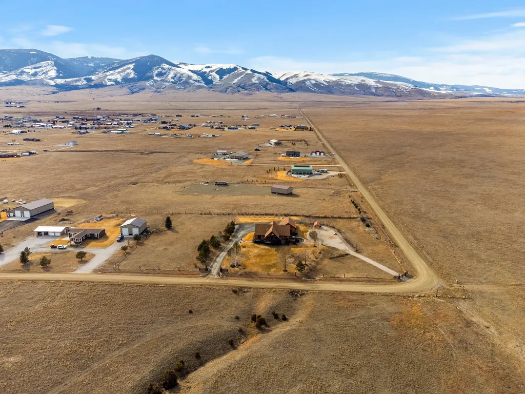 95 Cactus Lane Townsend MT 59644