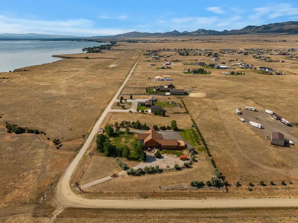 95 Cactus Lane Townsend MT 59644