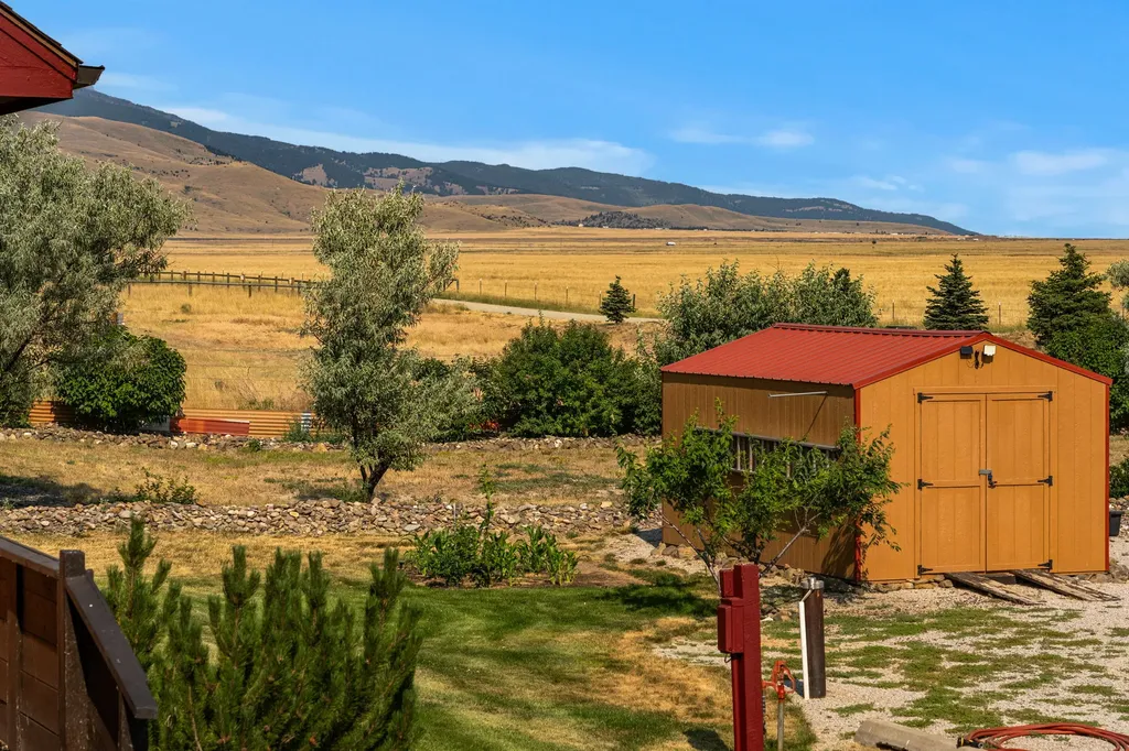 95 Cactus Lane Townsend MT 59644