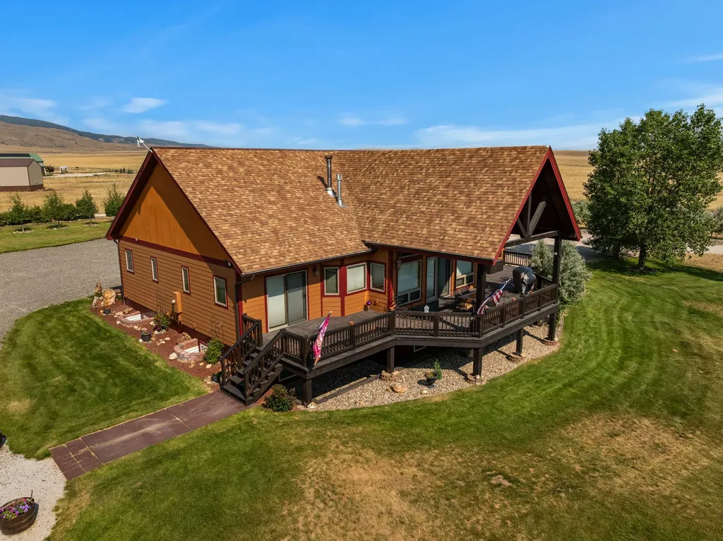 95 Cactus Lane Townsend MT 59644