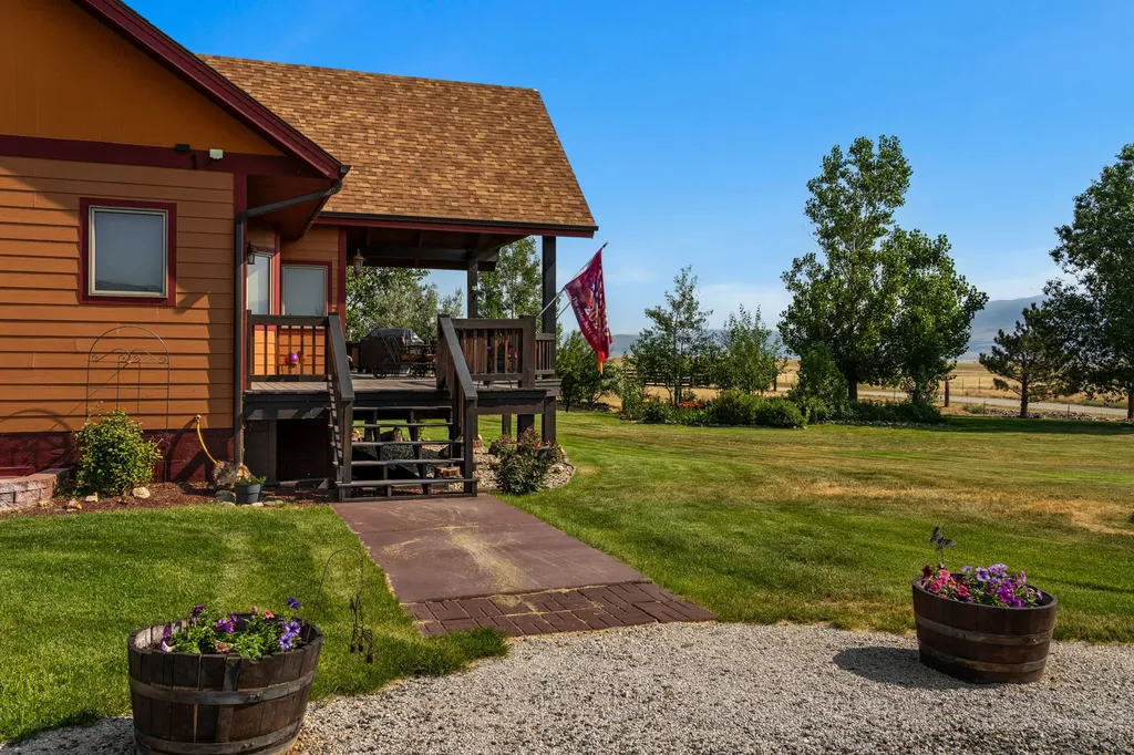 95 Cactus Lane Townsend MT 59644