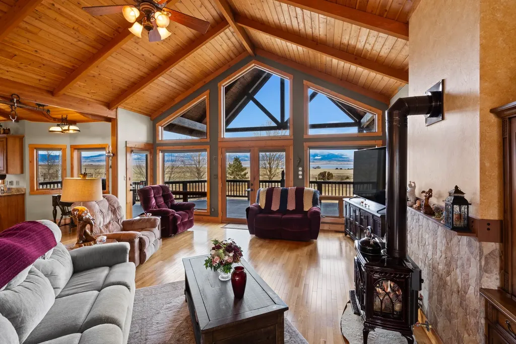 95 Cactus Lane Townsend MT 59644