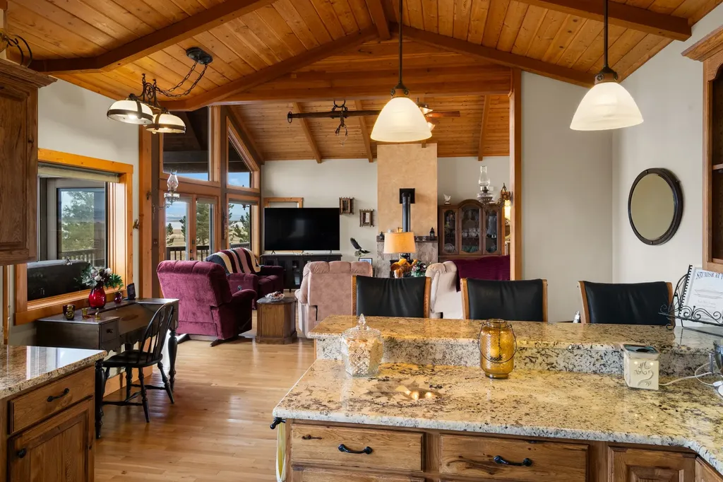 95 Cactus Lane Townsend MT 59644