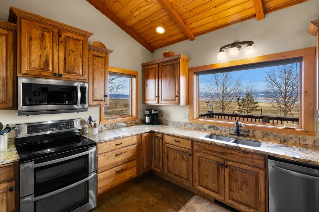 95 Cactus Lane Townsend MT 59644