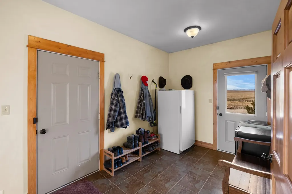 95 Cactus Lane Townsend MT 59644