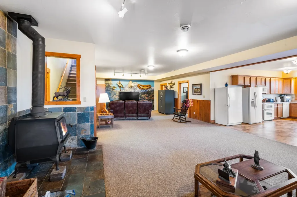95 Cactus Lane Townsend MT 59644