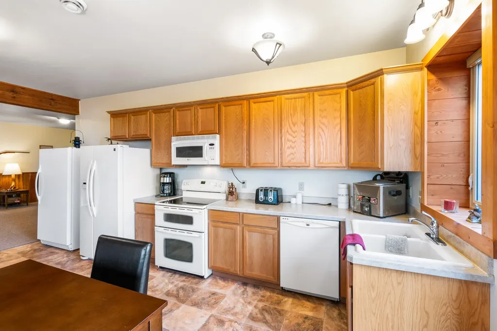 95 Cactus Lane Townsend MT 59644