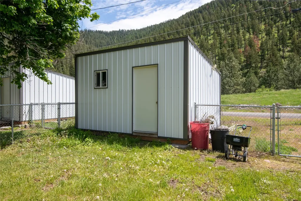 9271 Stimson Boulevard Bonner MT 59823