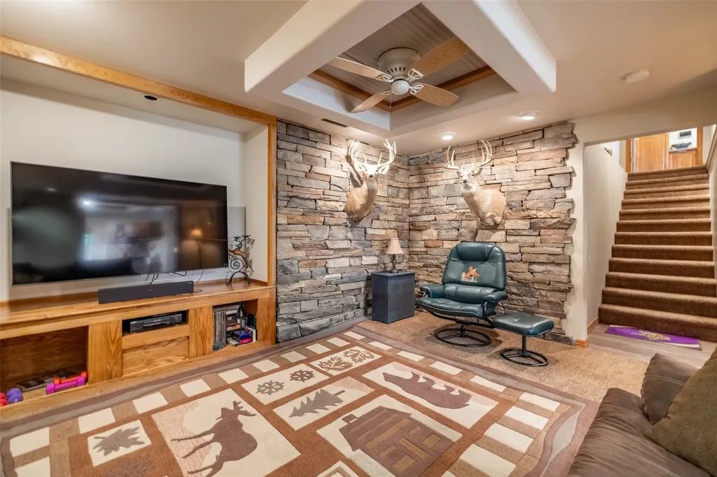 11 Hidden Valley Drive Clancy MT 59634