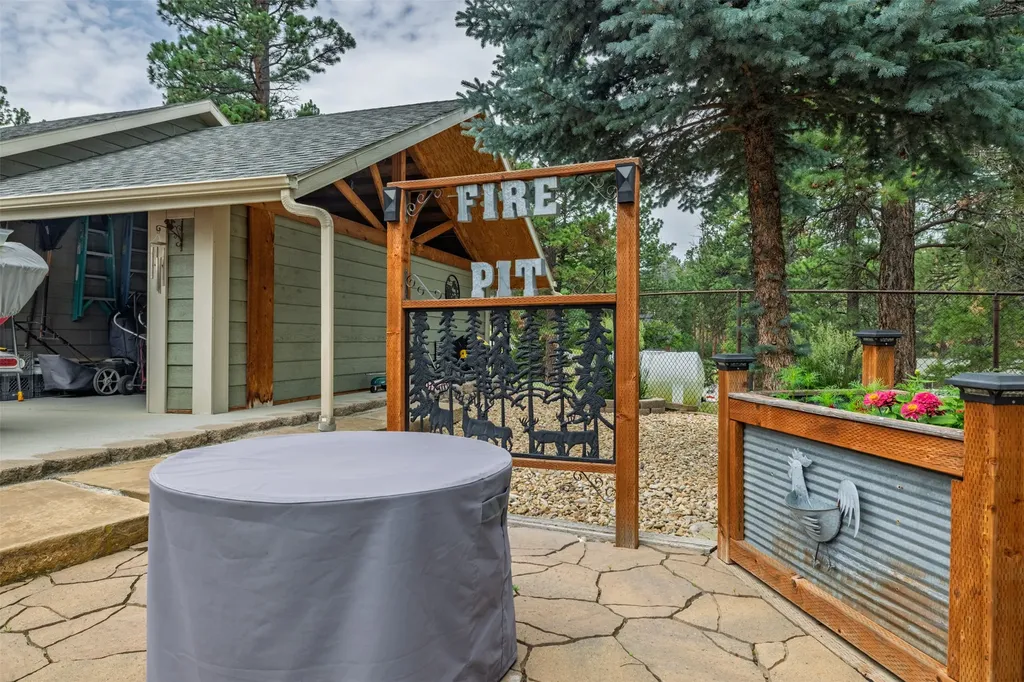 11 Hidden Valley Drive Clancy MT 59634