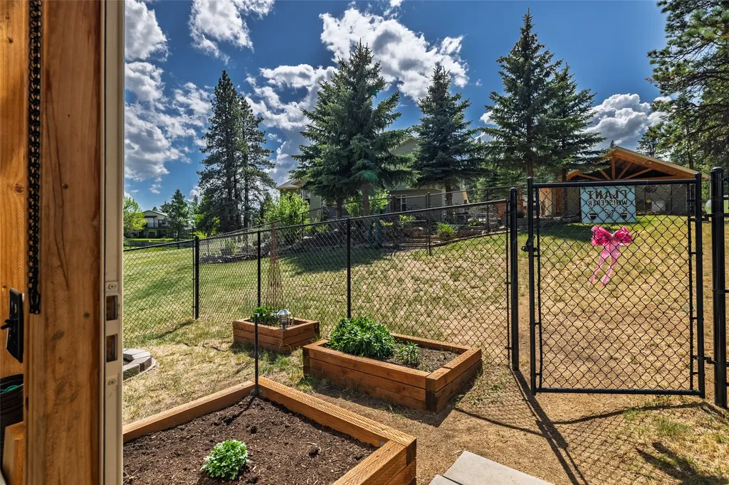 11 Hidden Valley Drive Clancy MT 59634