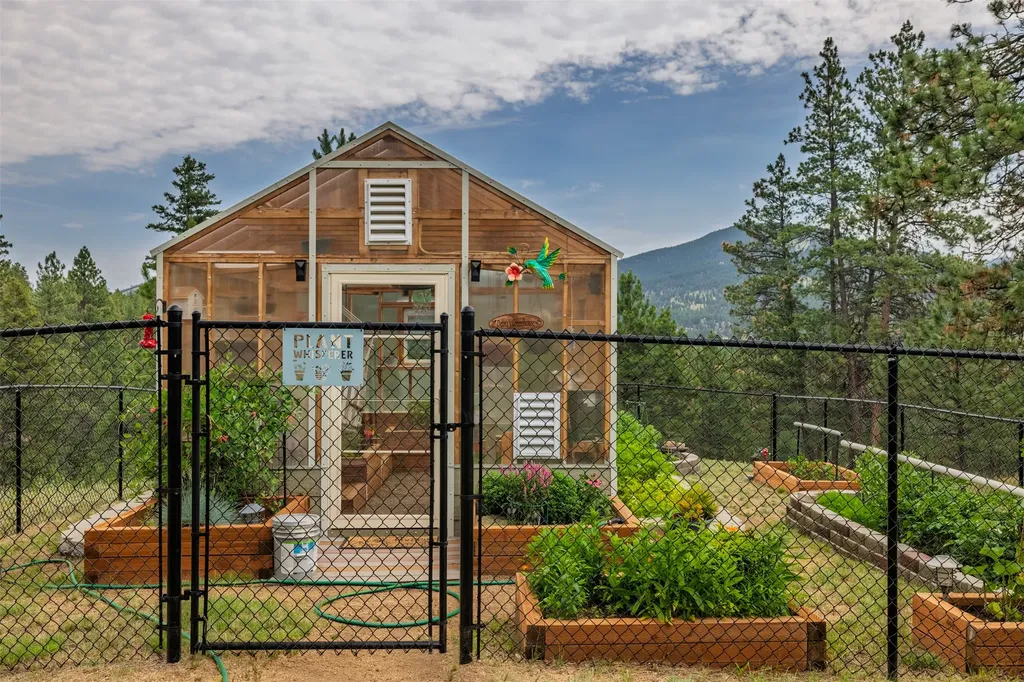 11 Hidden Valley Drive Clancy MT 59634
