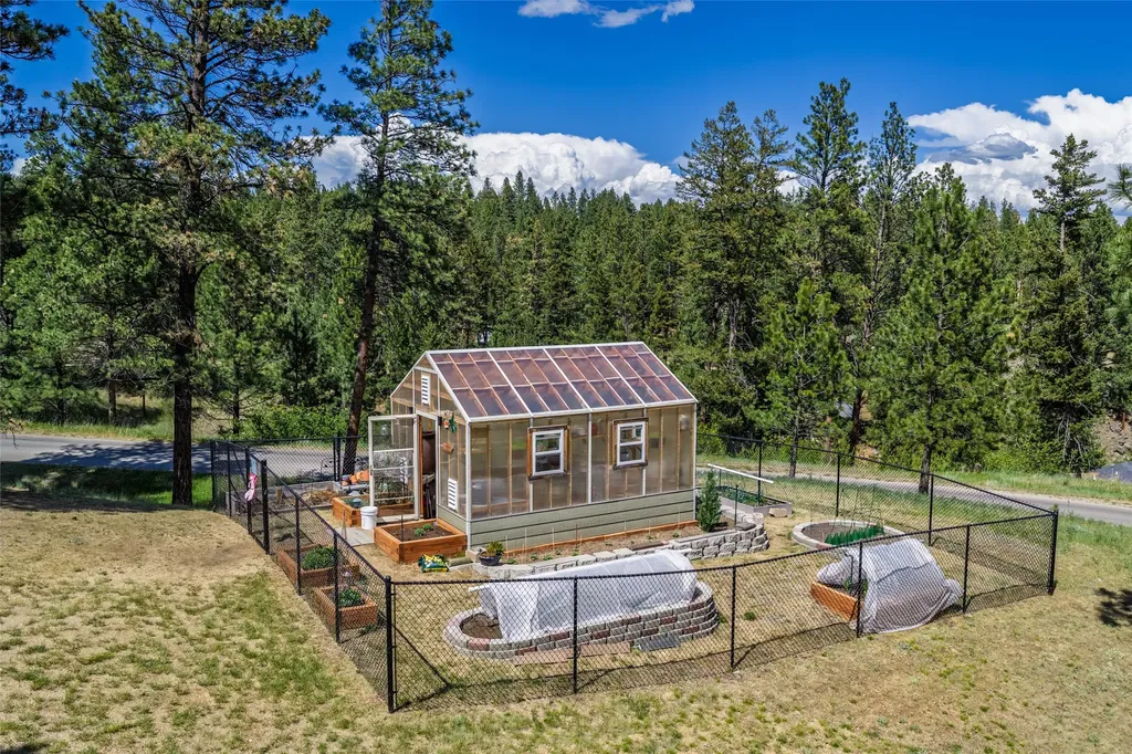 11 Hidden Valley Drive Clancy MT 59634