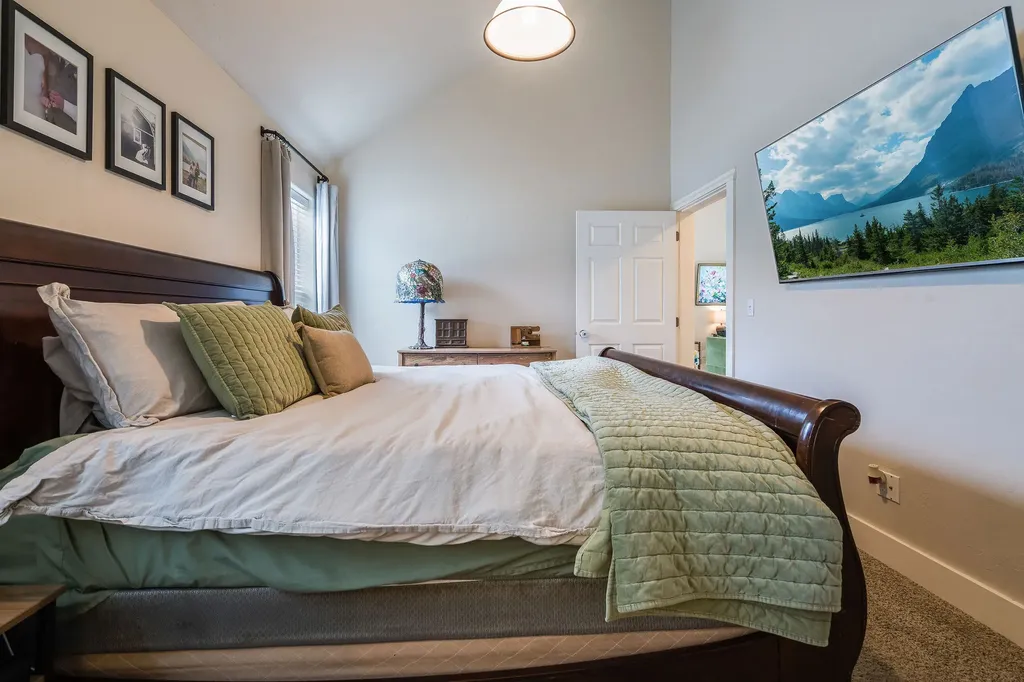 2 Empire Loop Kalispell MT 59901