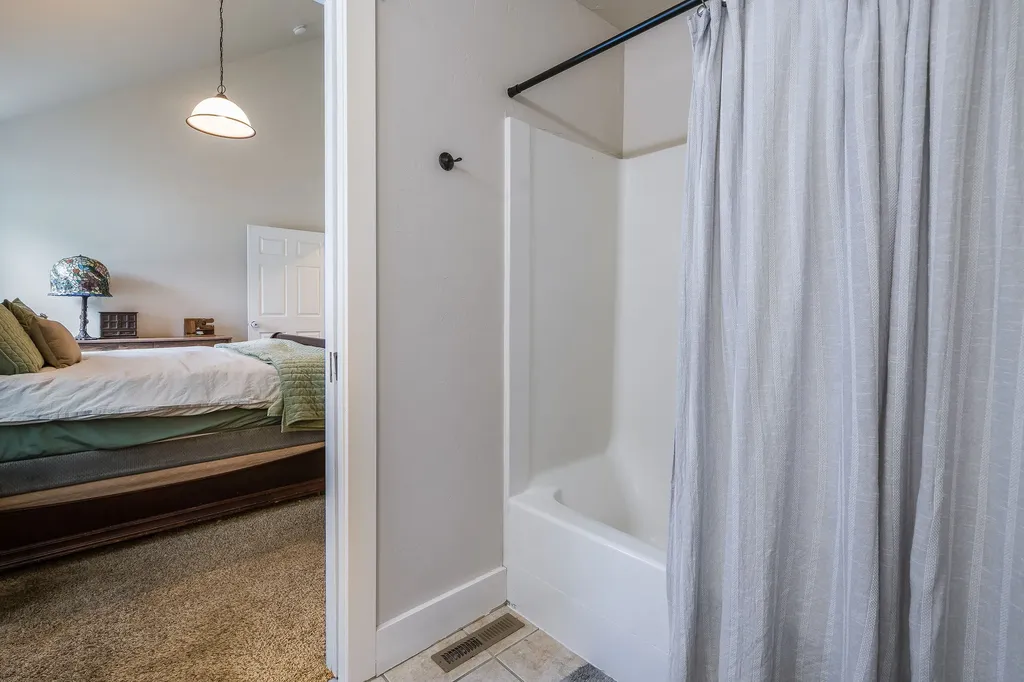 2 Empire Loop Kalispell MT 59901