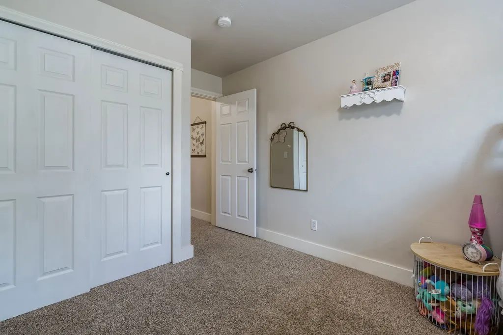 2 Empire Loop Kalispell MT 59901