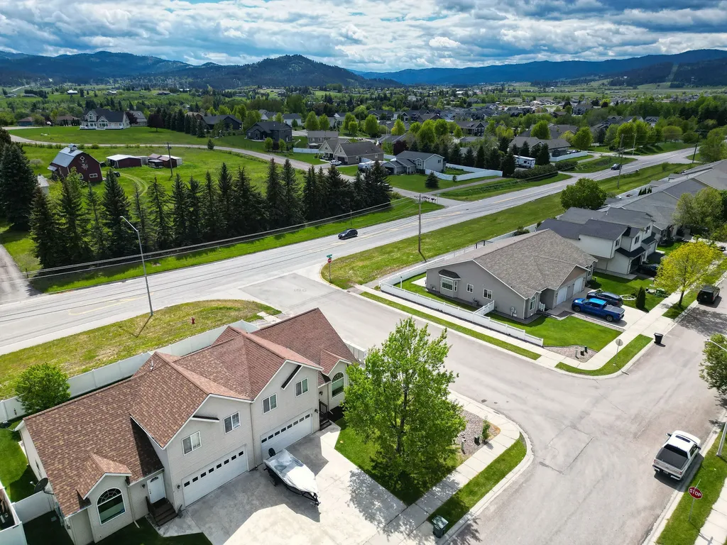 2 Empire Loop Kalispell MT 59901