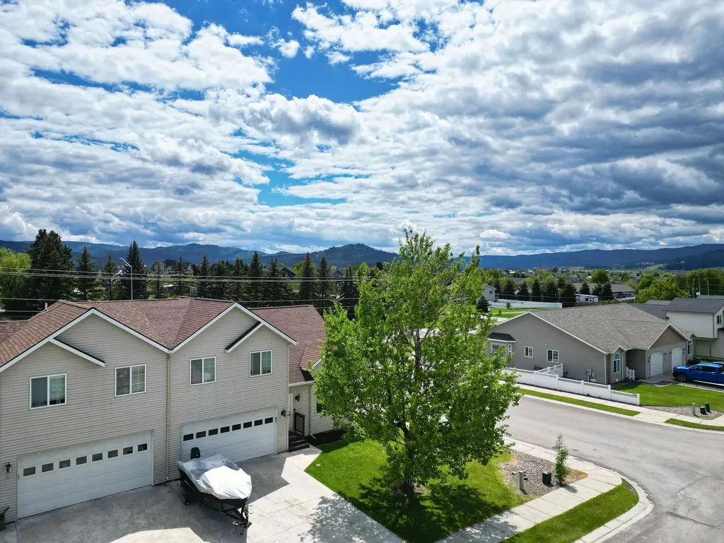 2 Empire Loop Kalispell MT 59901