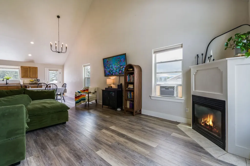 2 Empire Loop Kalispell MT 59901