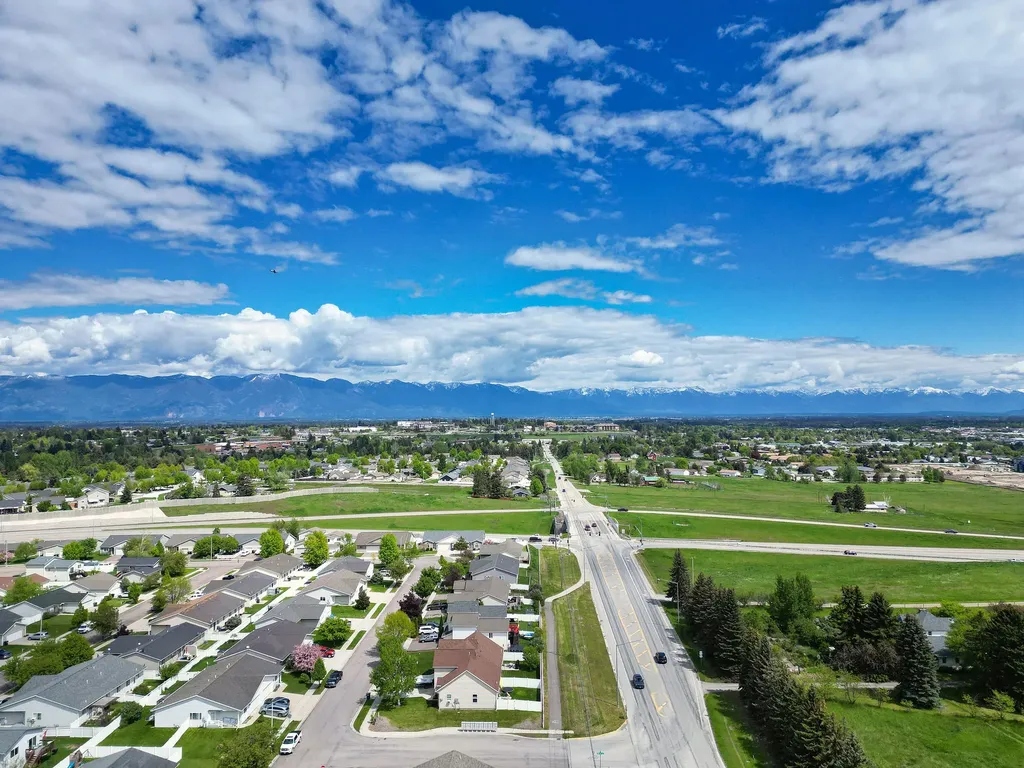 2 Empire Loop Kalispell MT 59901