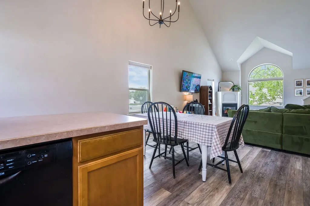 2 Empire Loop Kalispell MT 59901