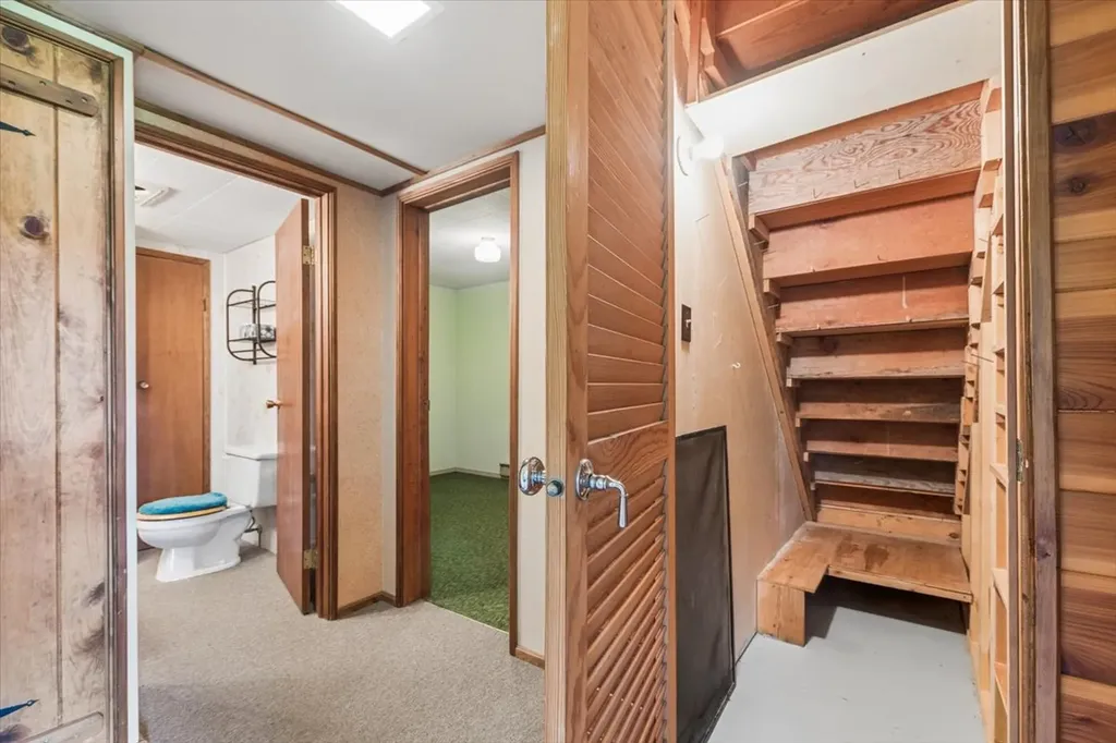 212 Swamp View Lane Kila MT 59920
