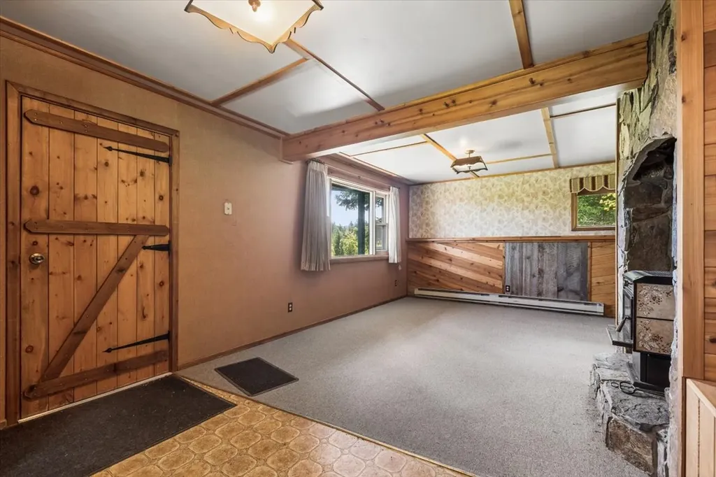 212 Swamp View Lane Kila MT 59920