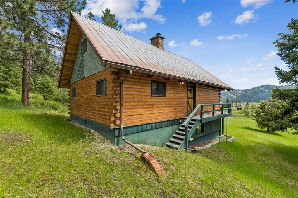 212 Swamp View Lane Kila MT 59920