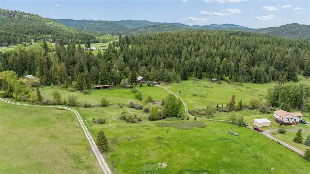 212 Swamp View Lane Kila MT 59920