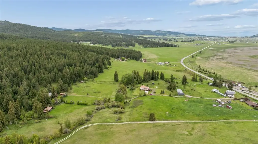212 Swamp View Lane Kila MT 59920