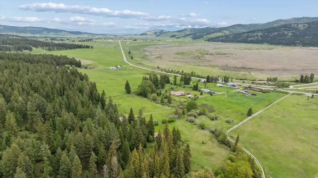 212 Swamp View Lane Kila MT 59920