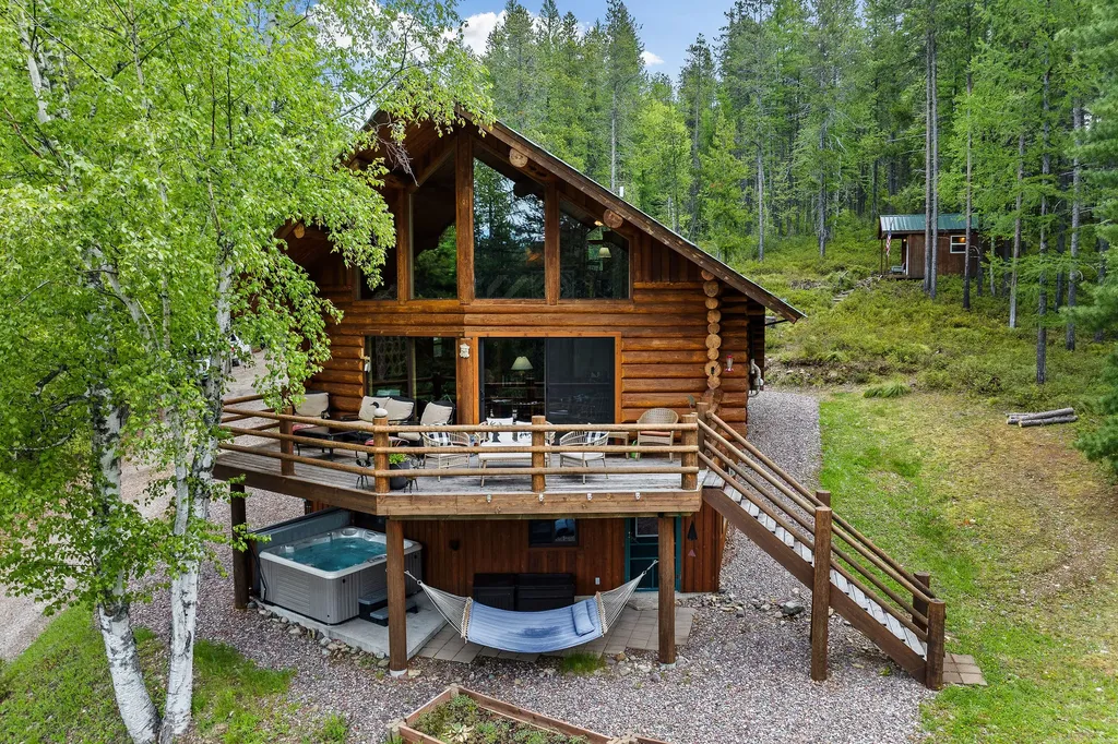 1087 Lakeview Lane Columbia Falls MT 59912