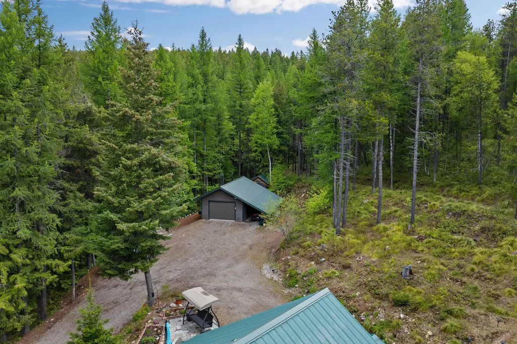 1087 Lakeview Lane Columbia Falls MT 59912
