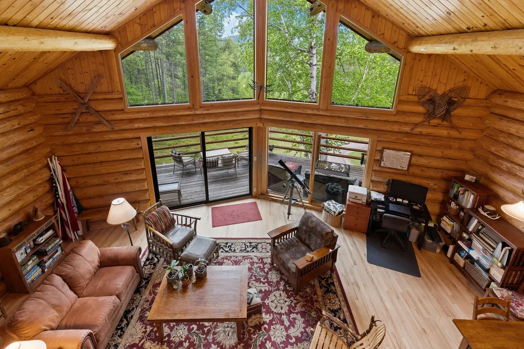 1087 Lakeview Lane Columbia Falls MT 59912