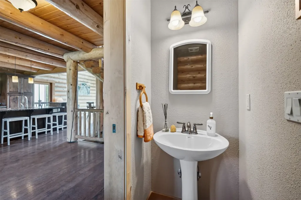 40 Coyote Canyon Road Kalispell MT 59901