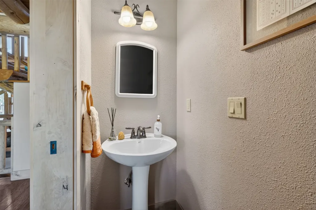 40 Coyote Canyon Road Kalispell MT 59901