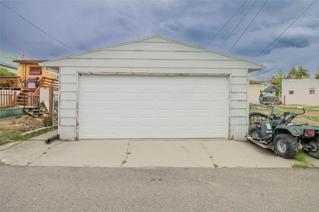 1036 W Diamond Street Butte MT 59701