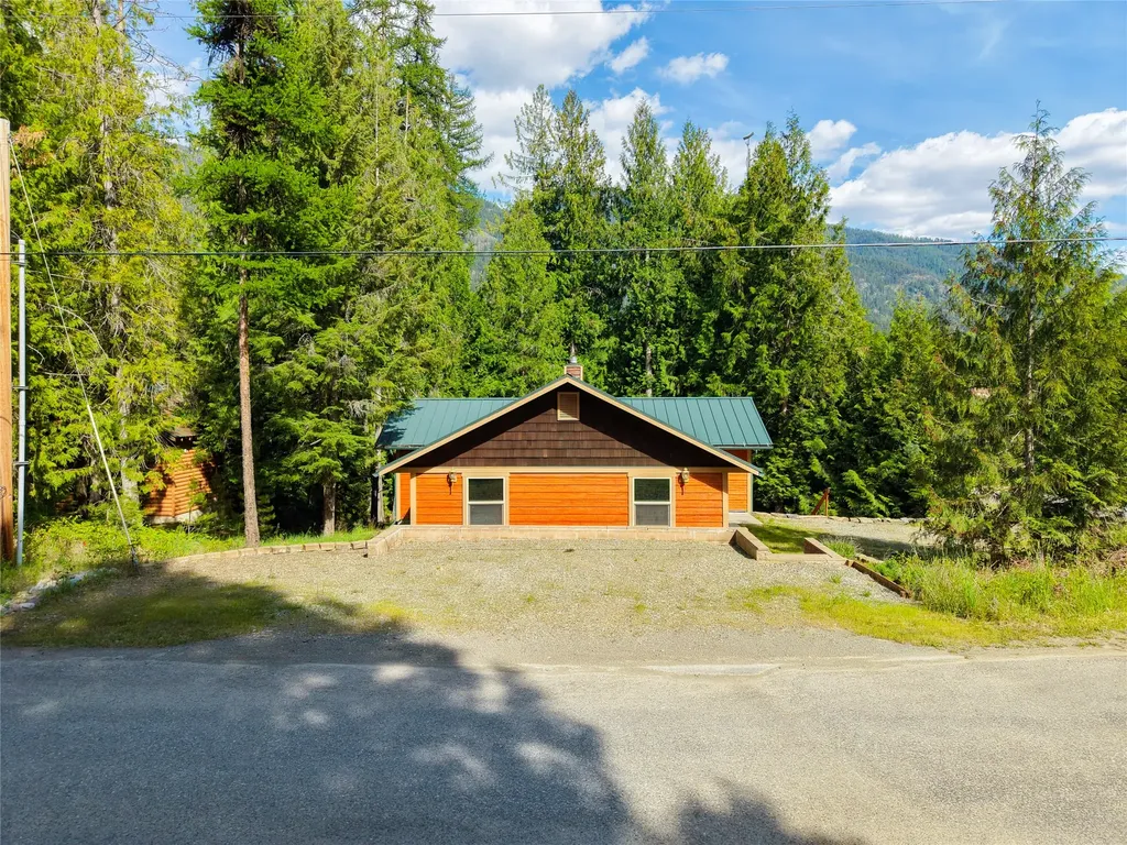 20 Halo Drive Troy MT 59935