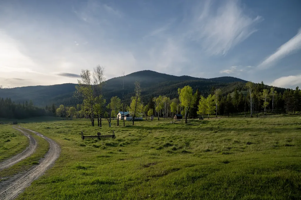 3180 Browns Meadow Road Kila MT 59920