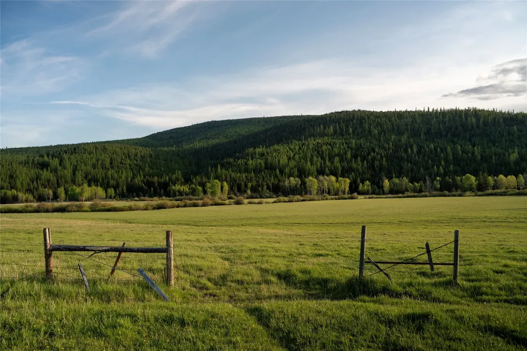 3180 Browns Meadow Road Kila MT 59920