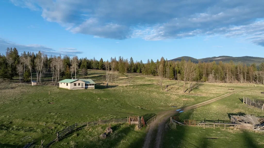 3180 Browns Meadow Road Kila MT 59920