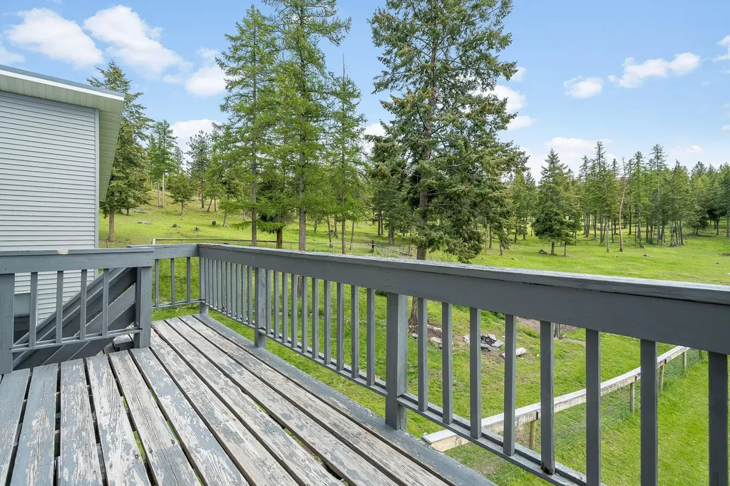 405 Buffalo Trail Somers MT 59932