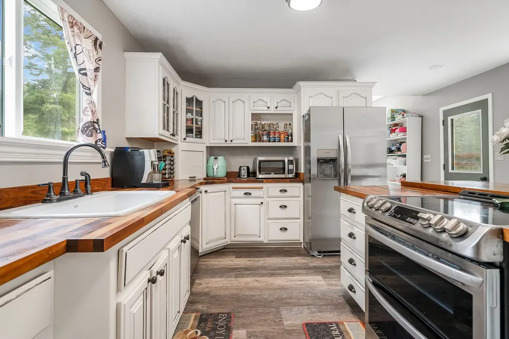 405 Buffalo Trail Somers MT 59932