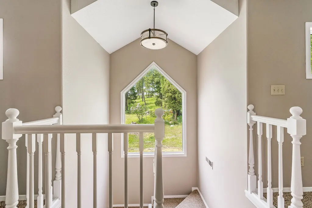 405 Buffalo Trail Somers MT 59932