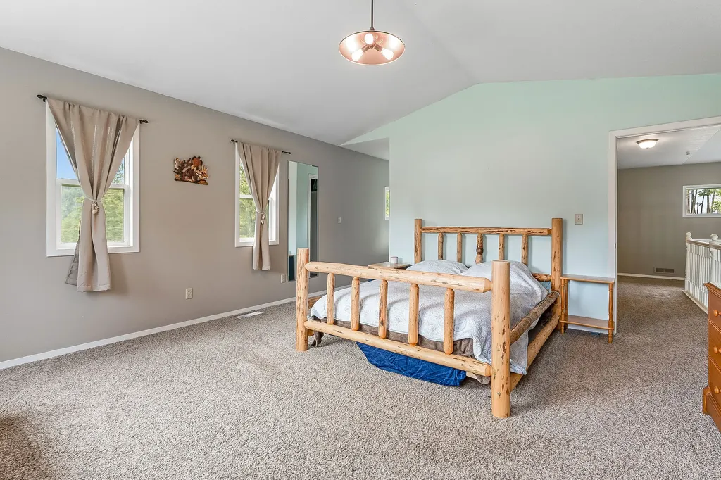 405 Buffalo Trail Somers MT 59932