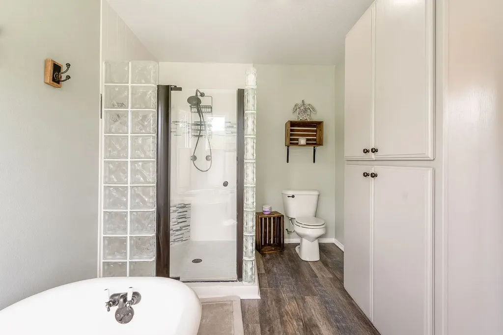 405 Buffalo Trail Somers MT 59932
