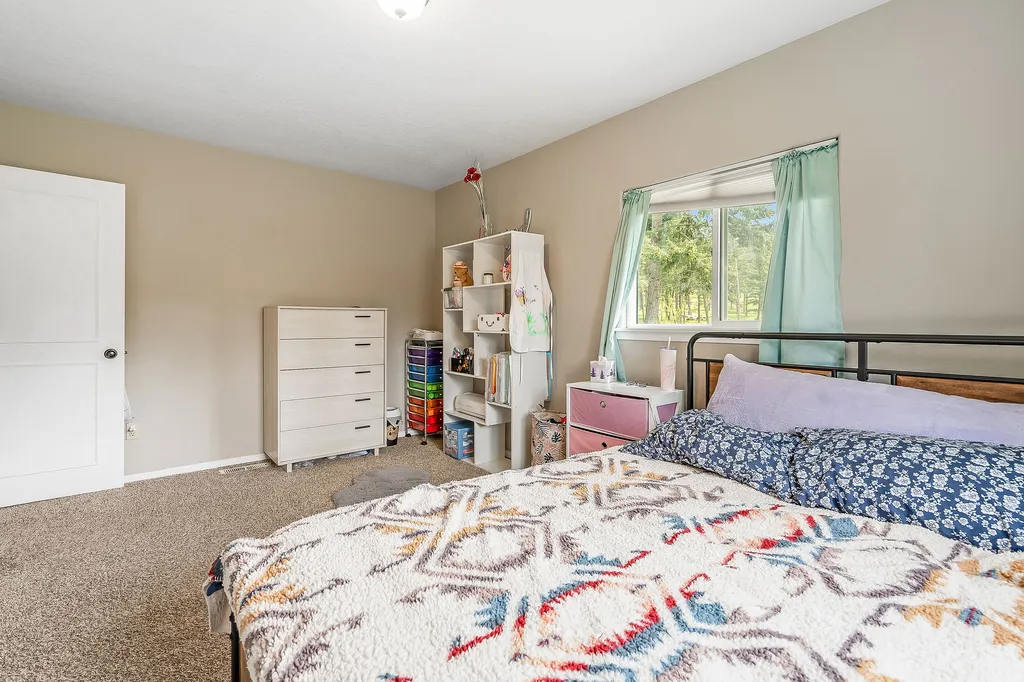 405 Buffalo Trail Somers MT 59932